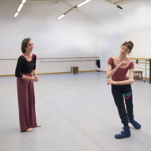 Gielgud coaching guest artist Anais Chalendard